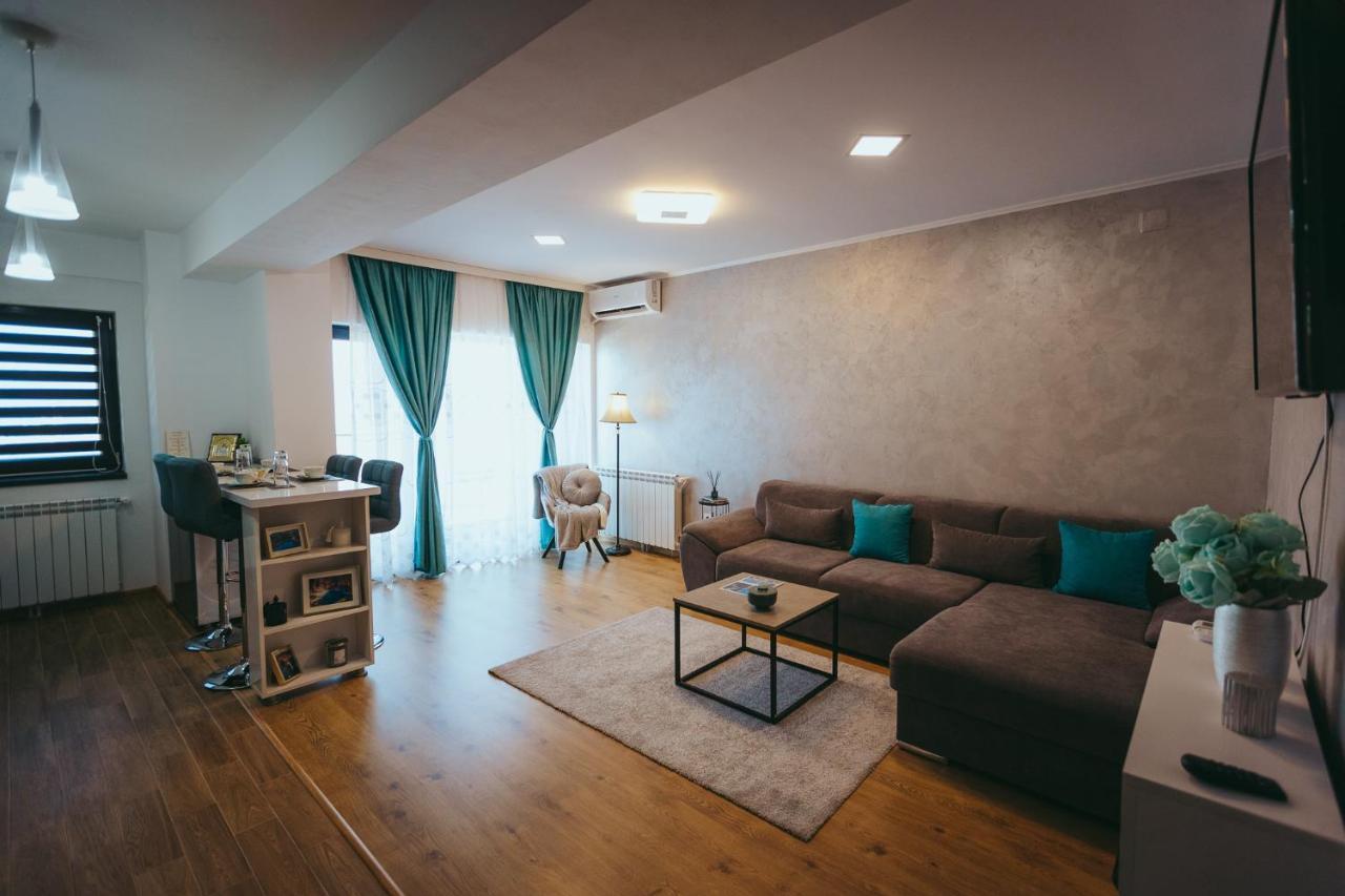 툴체아 View Apartament 아파트 외부 사진